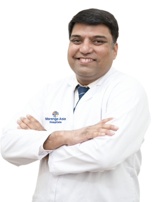 Dr Manish Saxena